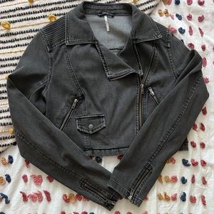 Free People color moto stretch jacket. Pre loved in great condition